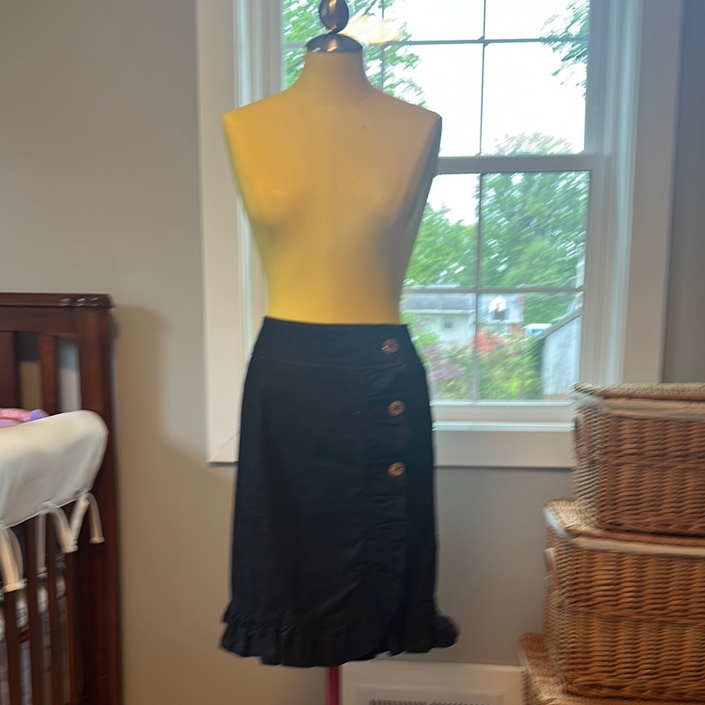 Elegant Dark Denim Button-Down Skirt with Ruffle detail